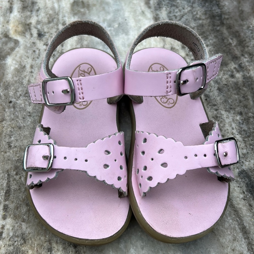 FootMates Ariel sandal